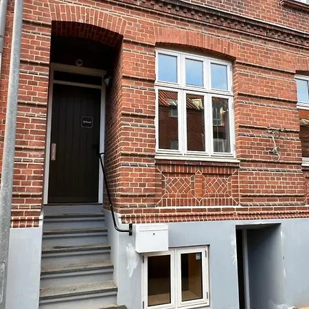 شقة فندقية Byhuset فايل